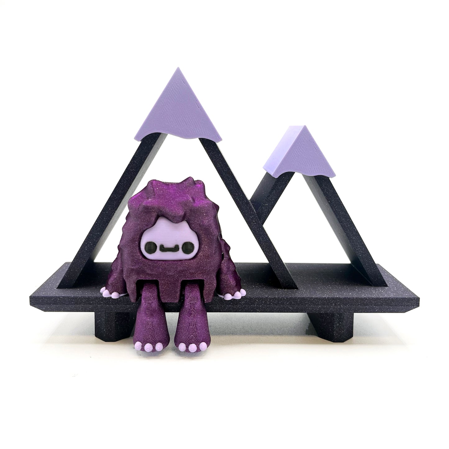 Mountain Shelf – The Perfect Yeti & Bigfoot Display – 3D Printed