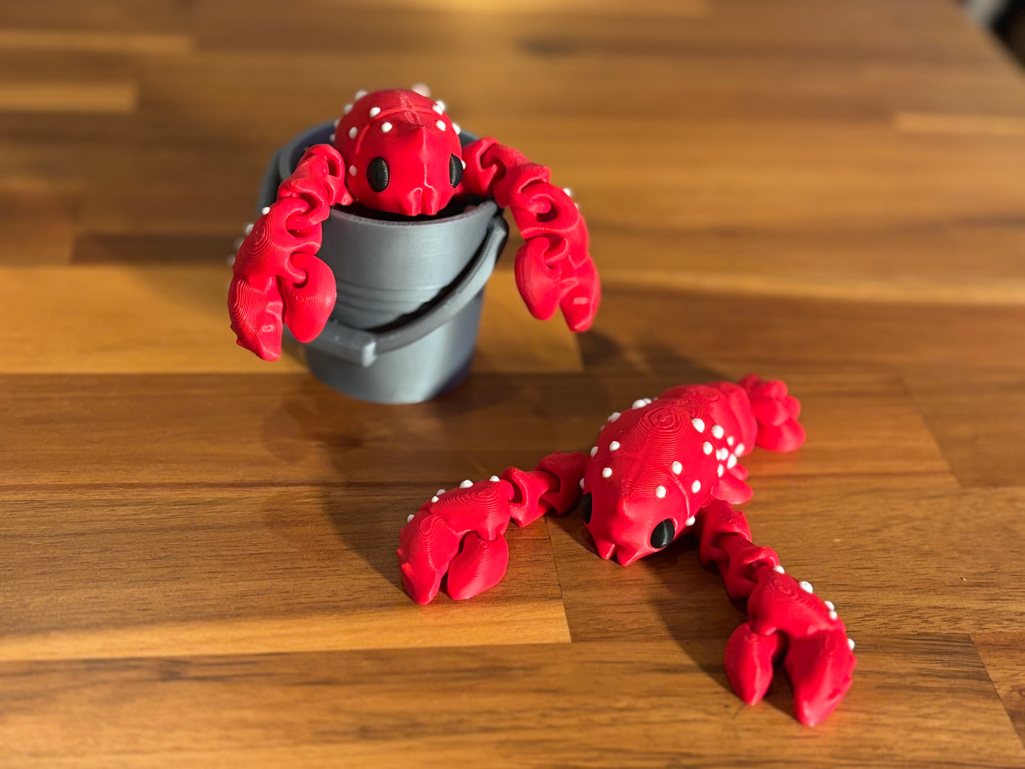 3d printed articulated Lobster with option for bucket figure super cute Realistic