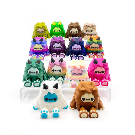 ORIGINAL Flurryfoot & Bigfoot Figures – Cute Collectibles for Desk & Shelves – 3D Printed