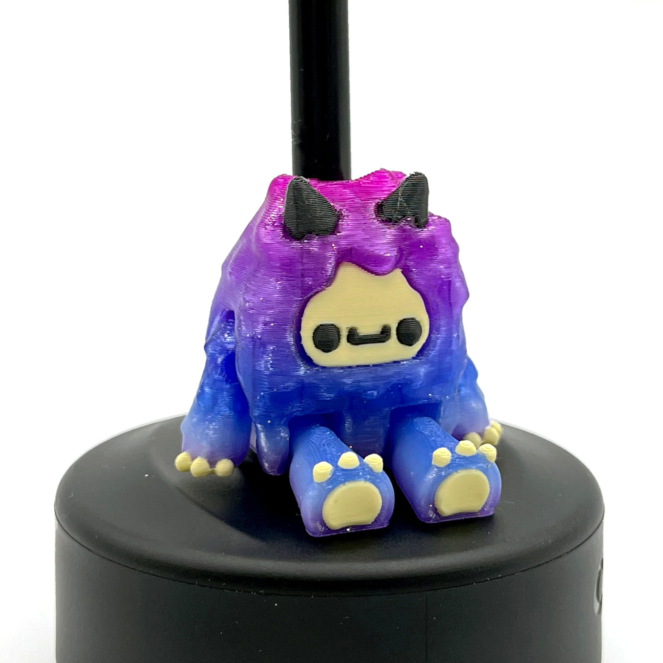 SIP SIDEKICKS - Flurryfoot & Bigfoot - Articulating 3D Printed Animal Figurines  – Adorable 3D Printed Straw Buddy for Tumbler Cups | Collectible Cup Charm