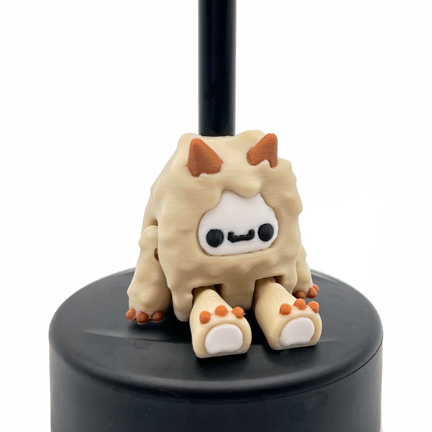 SIP SIDEKICKS - Flurryfoot & Bigfoot - Articulating 3D Printed Animal Figurines  – Adorable 3D Printed Straw Buddy for Tumbler Cups | Collectible Cup Charm