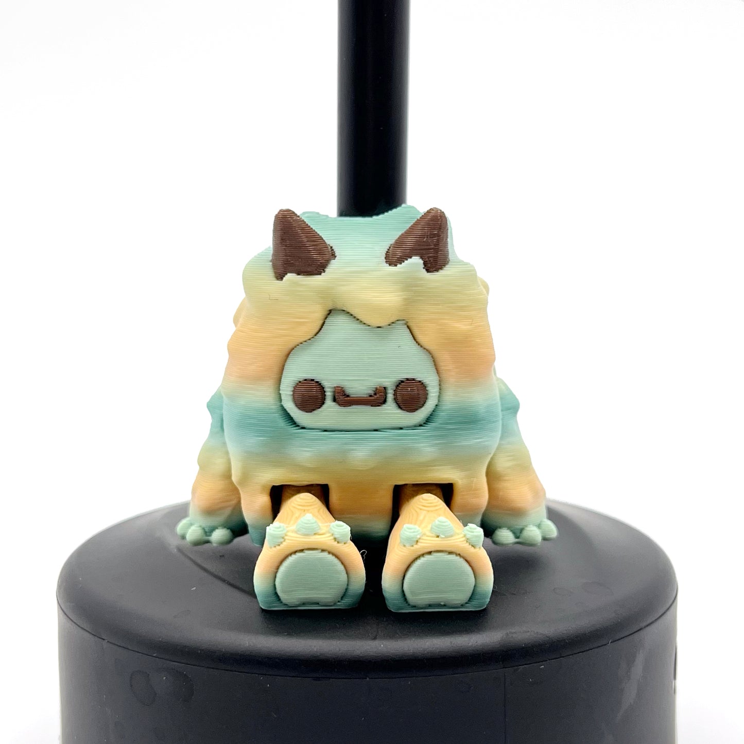 SIP SIDEKICKS - Flurryfoot & Bigfoot - Articulating 3D Printed Animal Figurines  – Adorable 3D Printed Straw Buddy for Tumbler Cups | Collectible Cup Charm