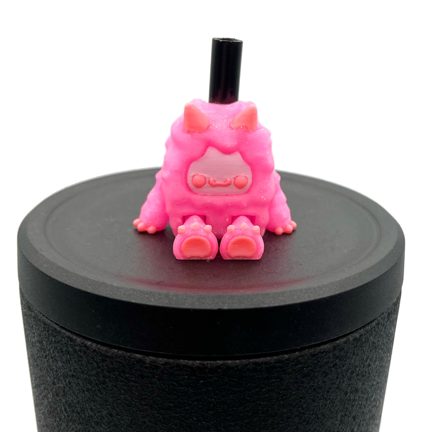 SIP SIDEKICKS - Flurryfoot & Bigfoot - Articulating 3D Printed Animal Figurines  – Adorable 3D Printed Straw Buddy for Tumbler Cups | Collectible Cup Charm